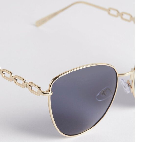 TORRID Metal Paperclip Cat Eye Smoke Lens Sunglasses NEW - Picture 3 of 3